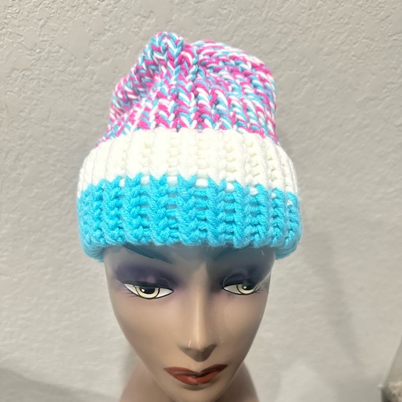 Beanie Hat - Picture 1 of 2